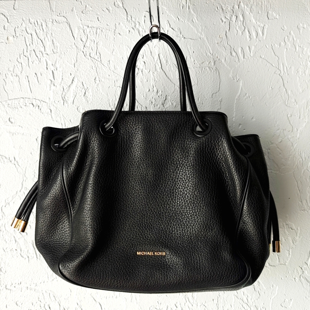 Michael Kors Pebbled Leather Purse | Large Bag | Black, Gold
